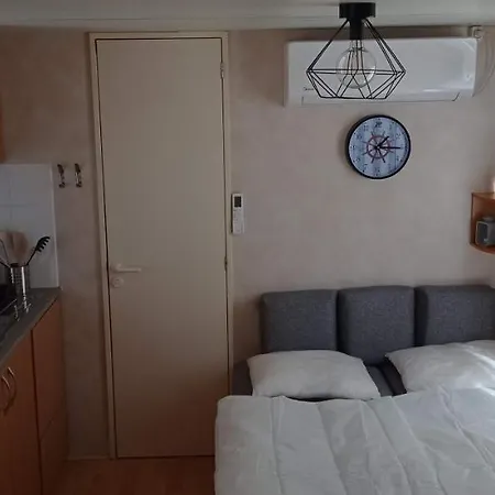 Veni Mobilház Camping *