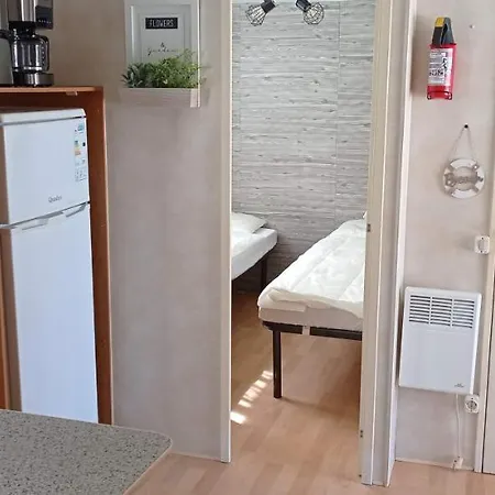 Κάμπινγκ Veni Mobilhaz Privlaka (Zadar)